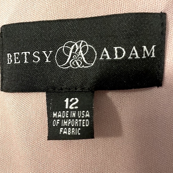 Betsy & Adam Women’s Ruffle Detailed Gown, Rose Pink, Size 12, New w/ Tags - Picture 5 of 5